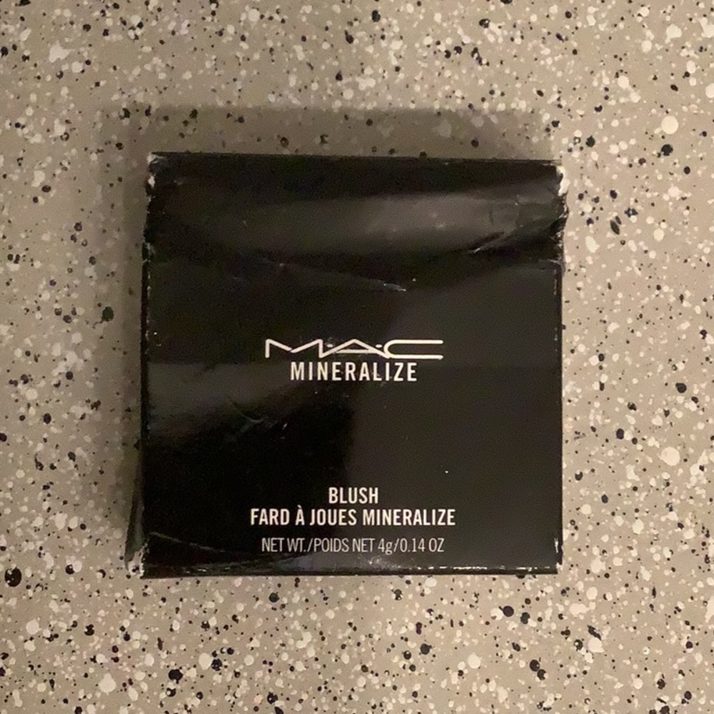New Mac Mineralize Blush Sweet Enough